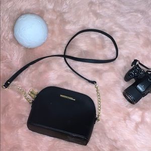 Black Steve Madden Purse